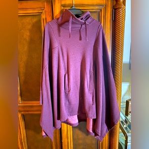 Ugg poncho burgundy. Sz M/L. EUC.
